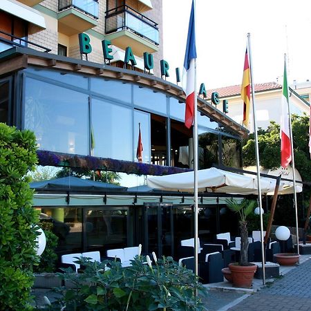 Hotel Beaurivage Fano Luaran gambar