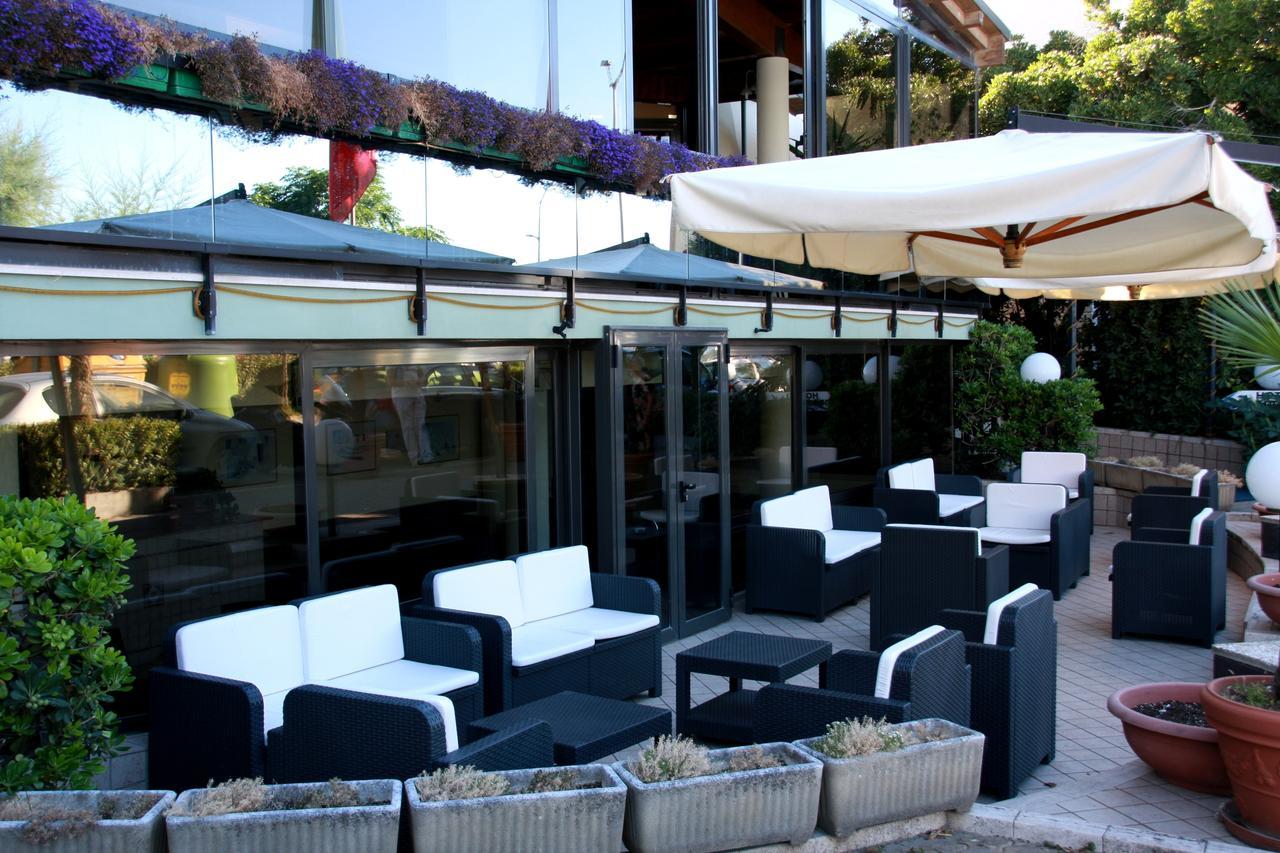 Hotel Beaurivage Fano Luaran gambar