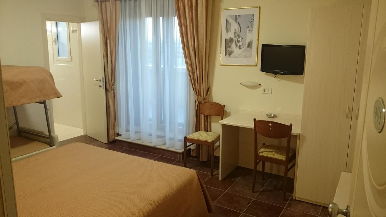 Hotel Beaurivage Fano Bilik gambar